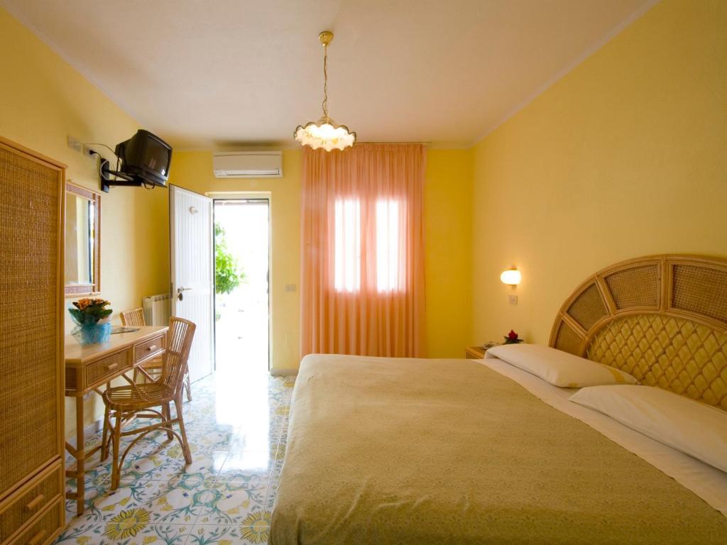 Hotel Terme Fiola Casamicciola Terme Pokój zdjęcie
